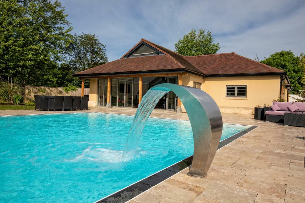Charlton Court Radstock Exterior photo